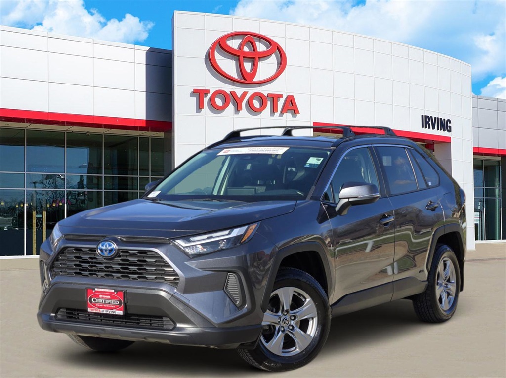 2023 Toyota RAV4 XLE
