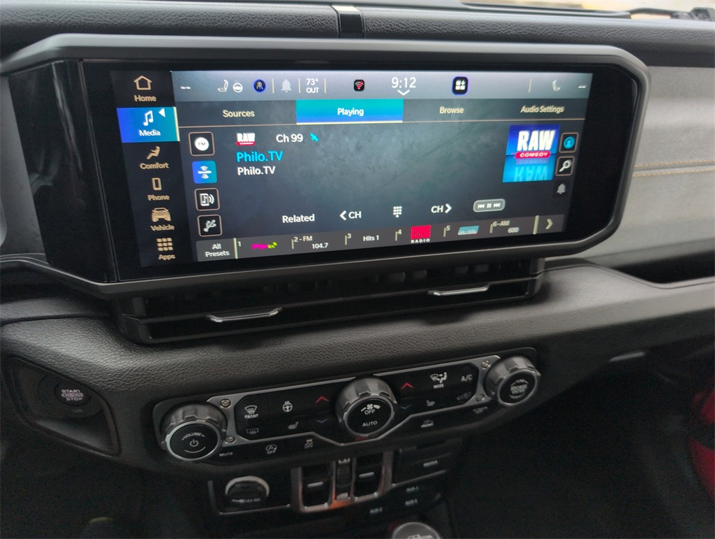2024 Jeep Gladiator Sport photo 19