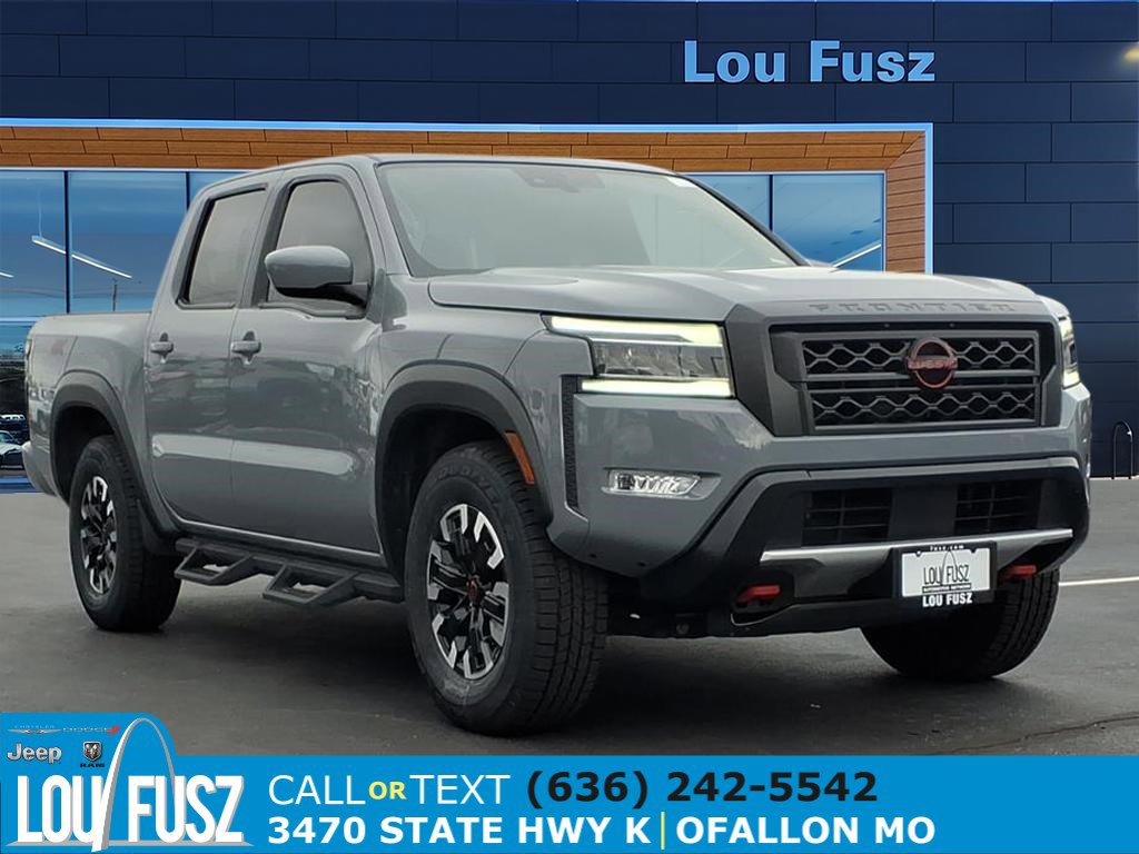 2022 Nissan Frontier PRO-4X's photo