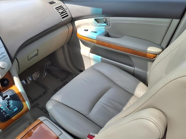 2004 Lexus RX 330 photo 13