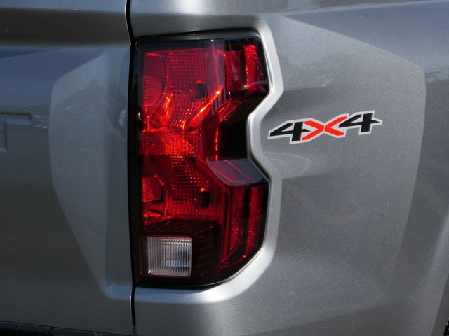 2026 Chevrolet Colorado Work Truck photo 4