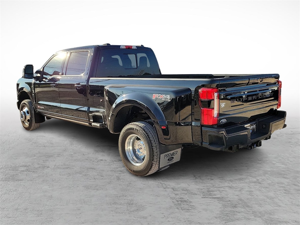 2025 Ford F-350 photo 7