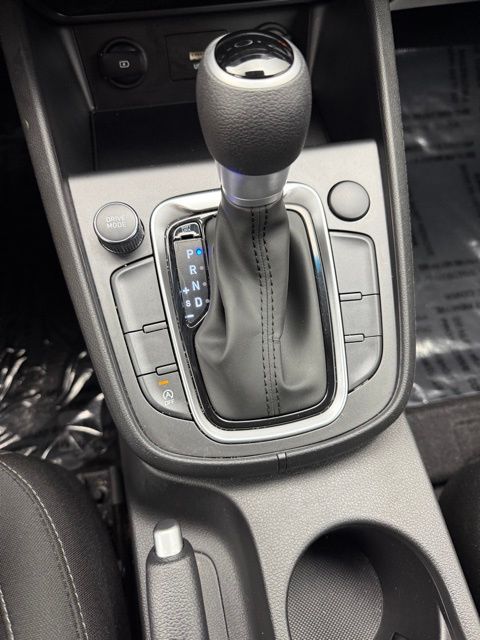 2023 Hyundai Kona SEL photo 32