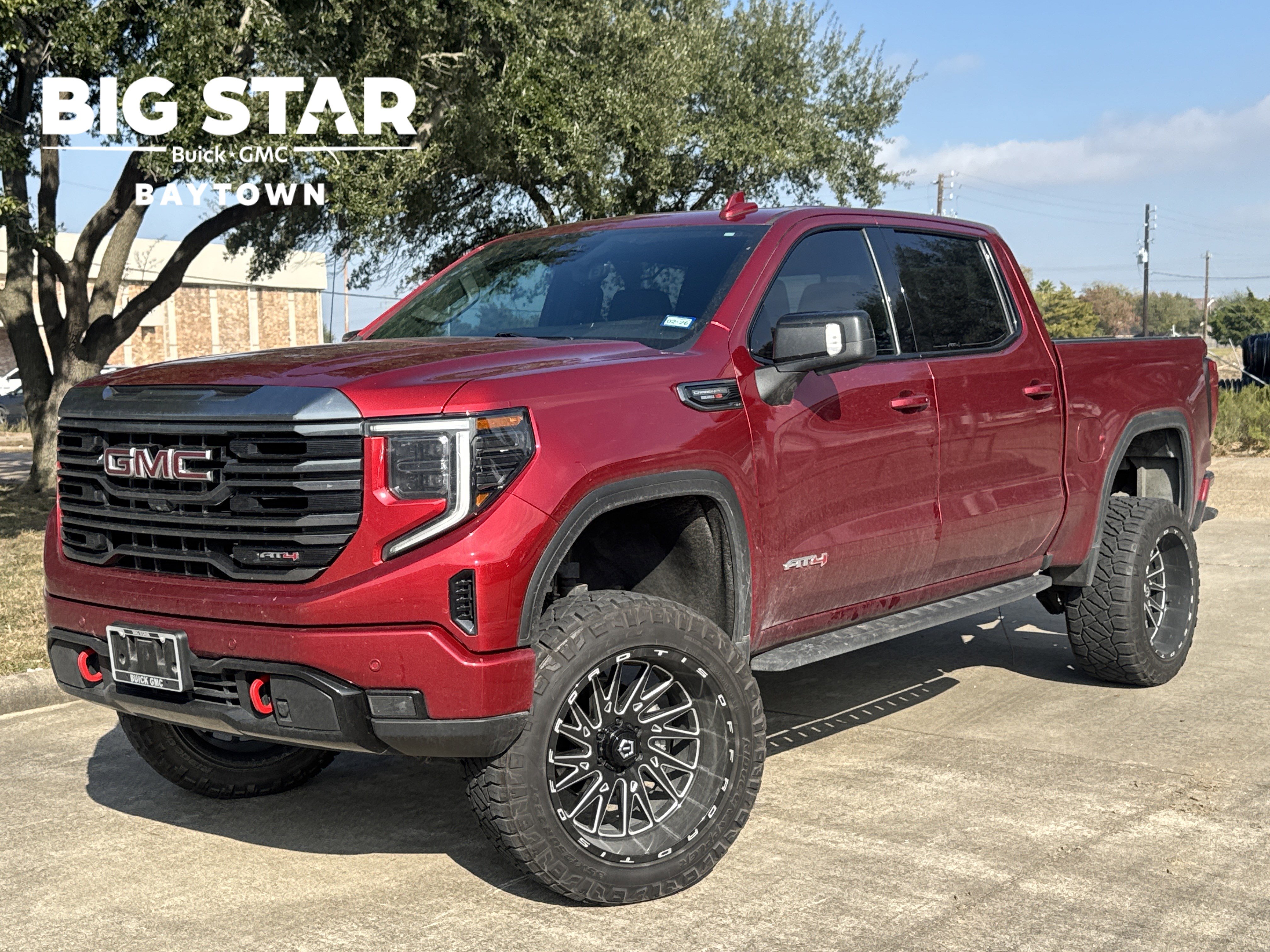 2023 GMC Sierra 1500 AT4's photo