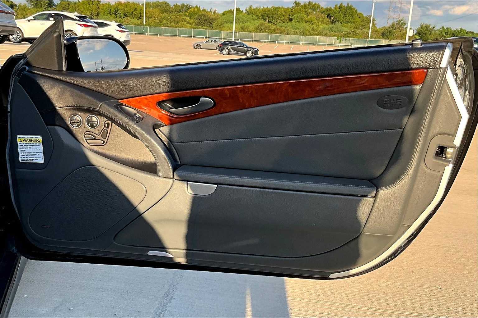 2005 Mercedes Benz SL 500 photo 19