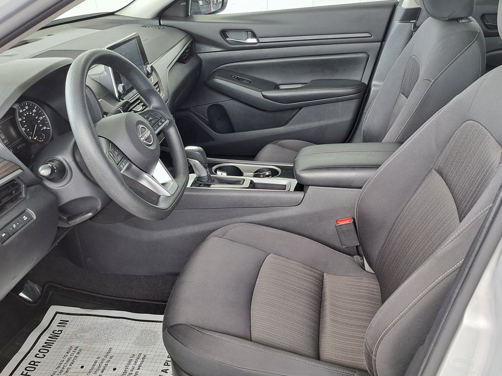 2024 Nissan Altima 2.5 SV photo 20