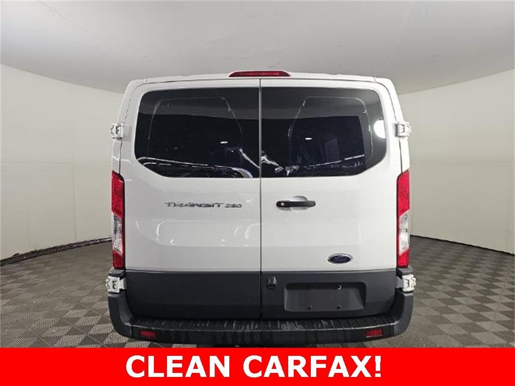 2018 Ford Transit photo 2