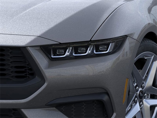 2025 Ford Mustang EcoBoost Premium photo 17