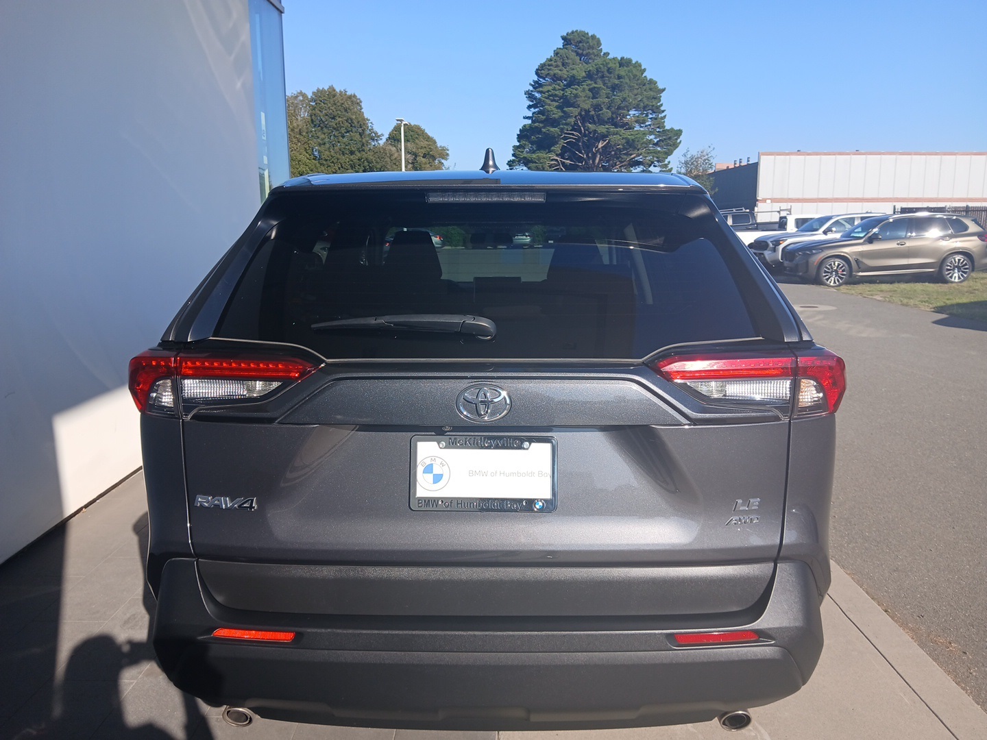 2024 Toyota RAV4 LE photo 8