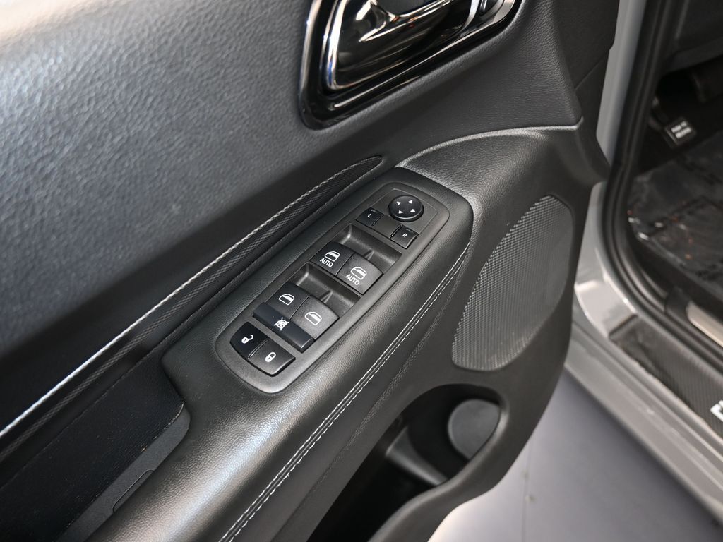 2022 Dodge Durango GT Plus photo 9