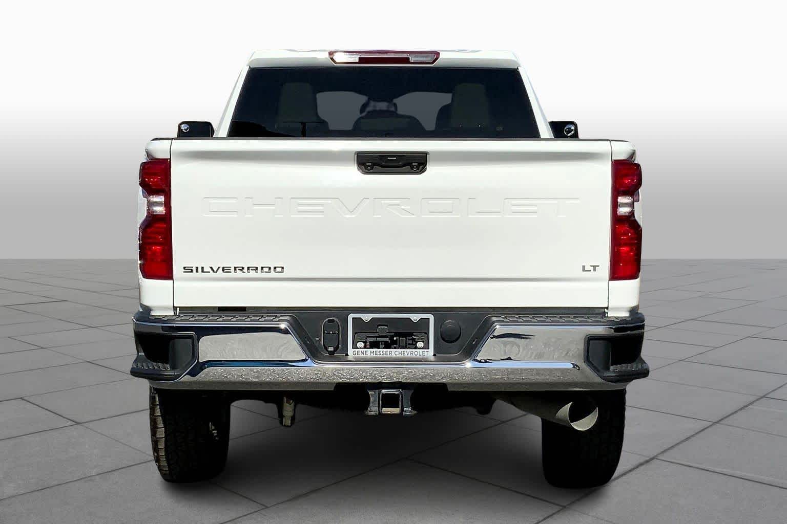 2024 Chevrolet Silverado 3500HD LT photo 4