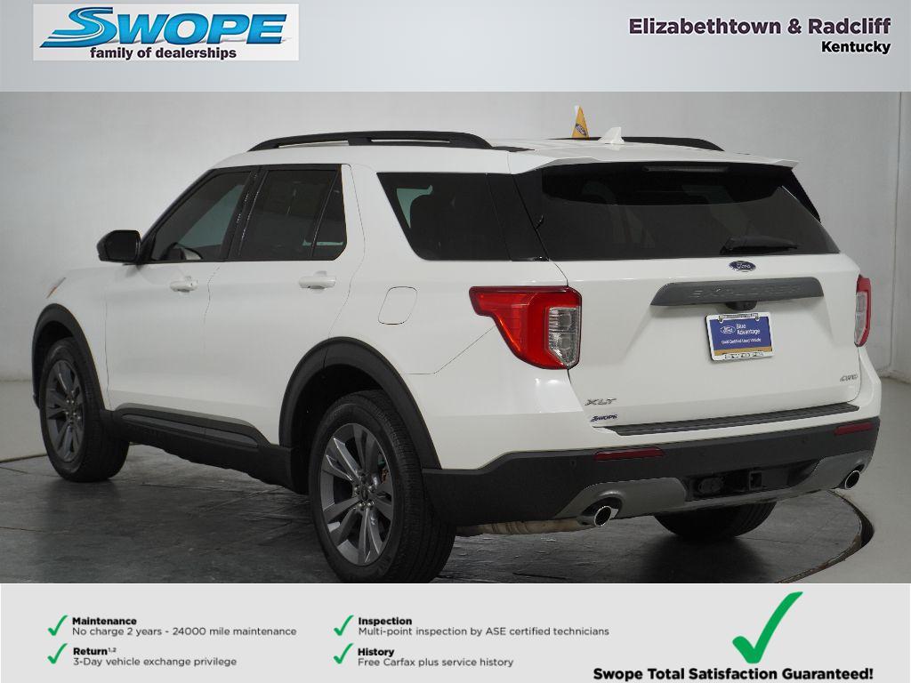2023 Ford Explorer XLT photo 3