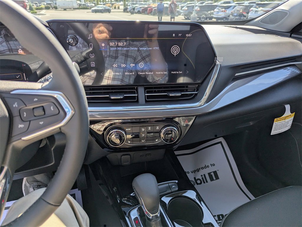 2025 Chevrolet Trax ACTIV photo 18