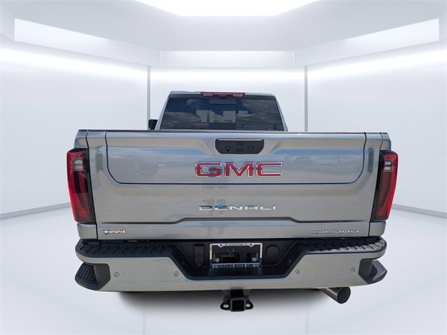 2025 Gmc Sierra 2500 HD Denali photo 3