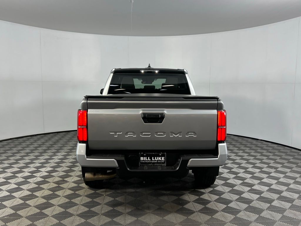 2024 Toyota Tacoma SR5 photo 4