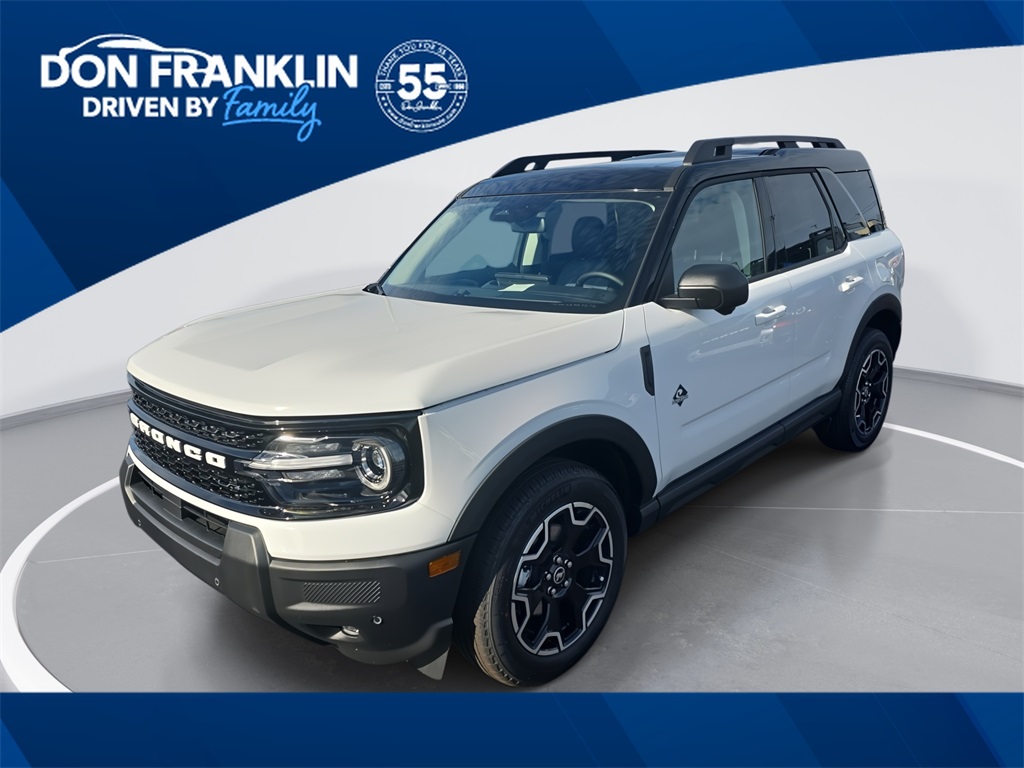 2025 Ford Bronco Sport Outer Banks's photo