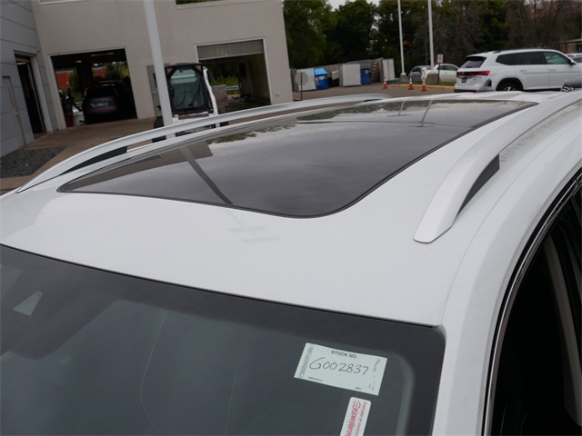 2025 Volkswagen Atlas SEL Premium R-Line photo 5