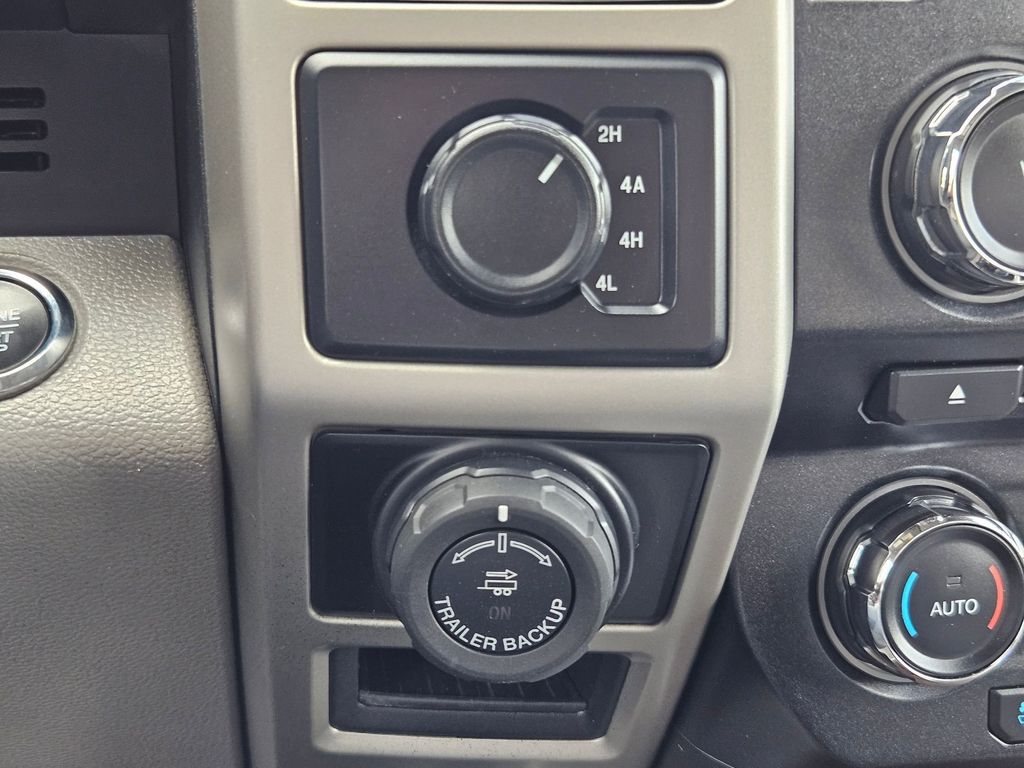 2018 Ford F-150 Lariat photo 21