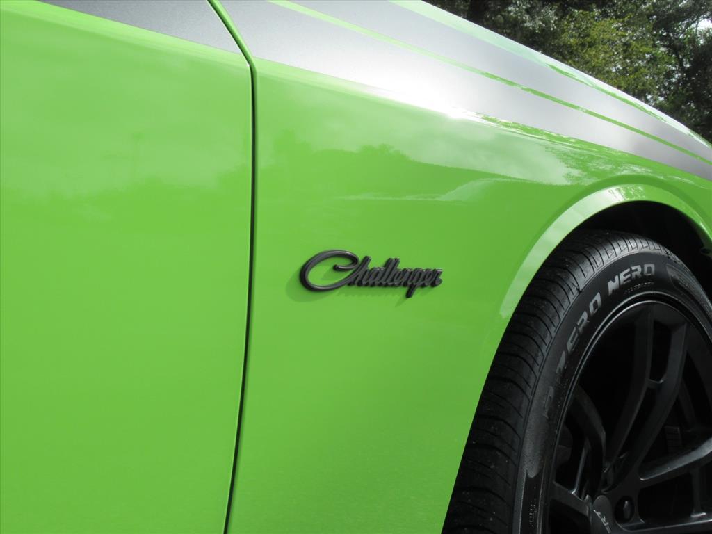 2023 Dodge Challenger R/T Scat Pack photo 8