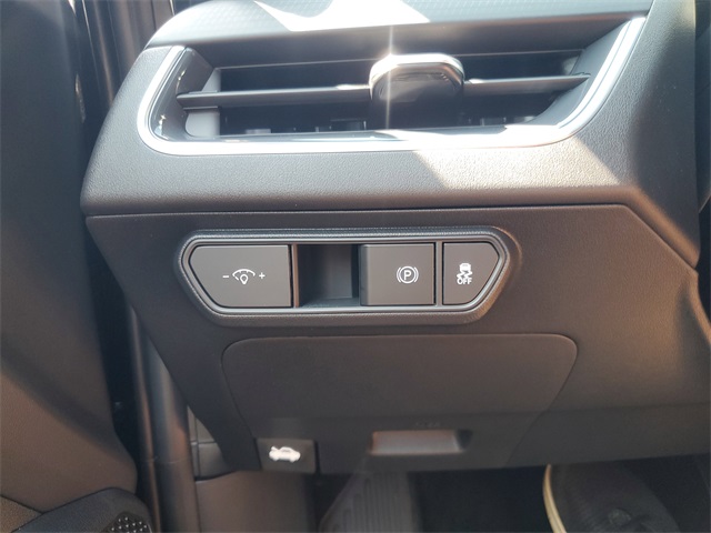 2025 Kia K4 GT-Line photo 26