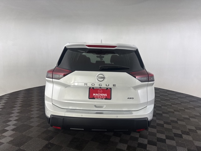 2026 Nissan Rogue SV photo 5