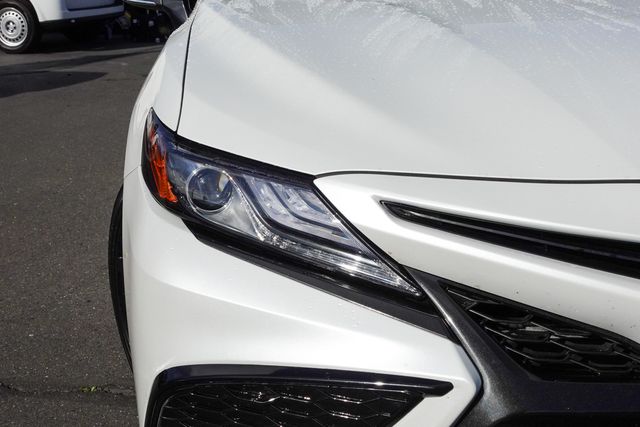 2022 Toyota Camry XSE photo 4