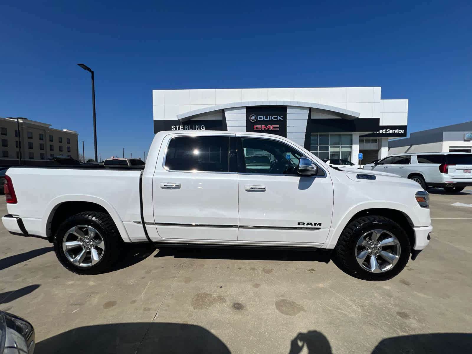 2022 RAM Ram 1500 Pickup Limited