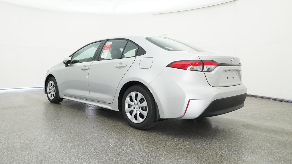 2025 Toyota Corolla LE photo 14