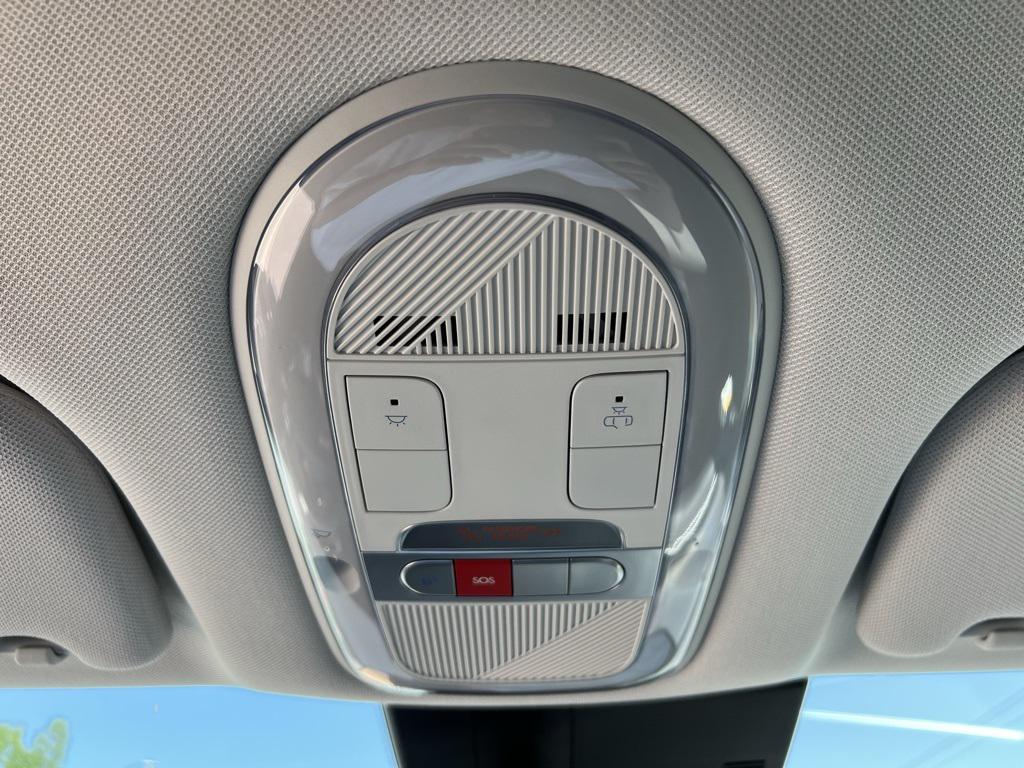 2025 Hyundai Ioniq 5 SEL photo 25