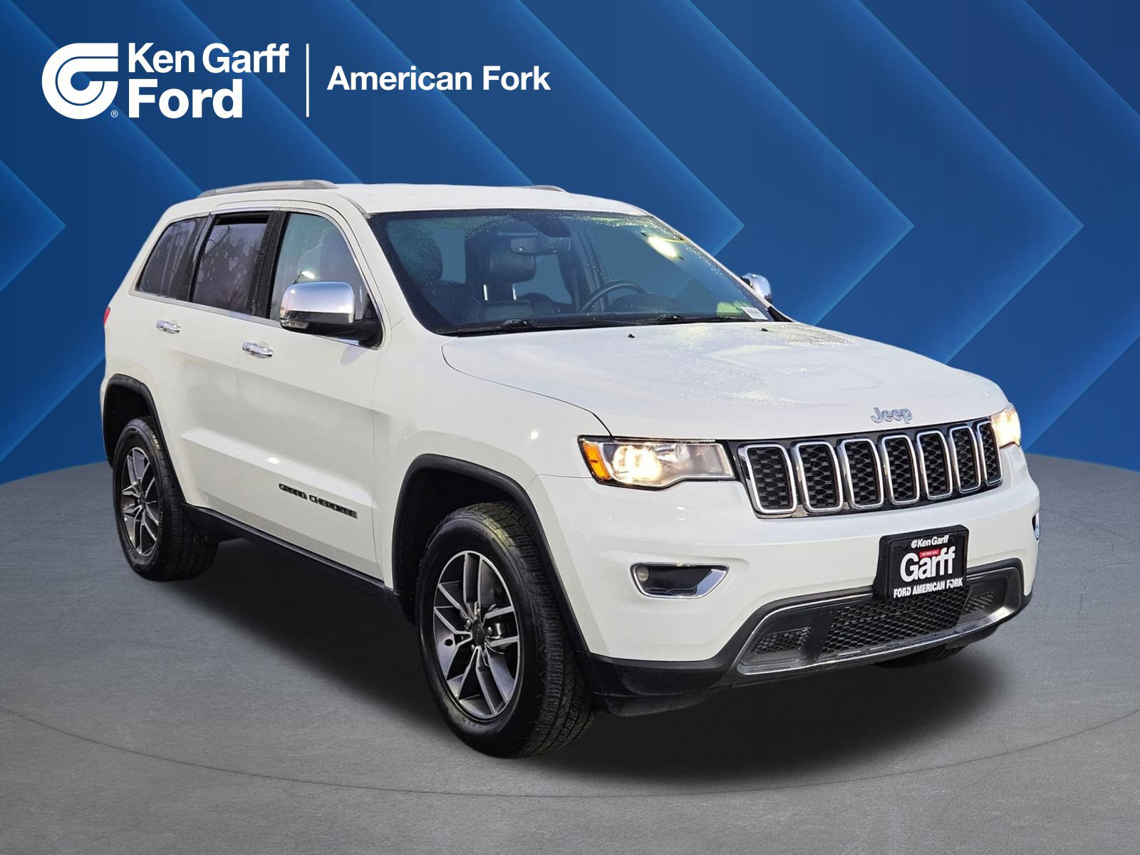 2019 Jeep Grand Cherokee Limited's photo