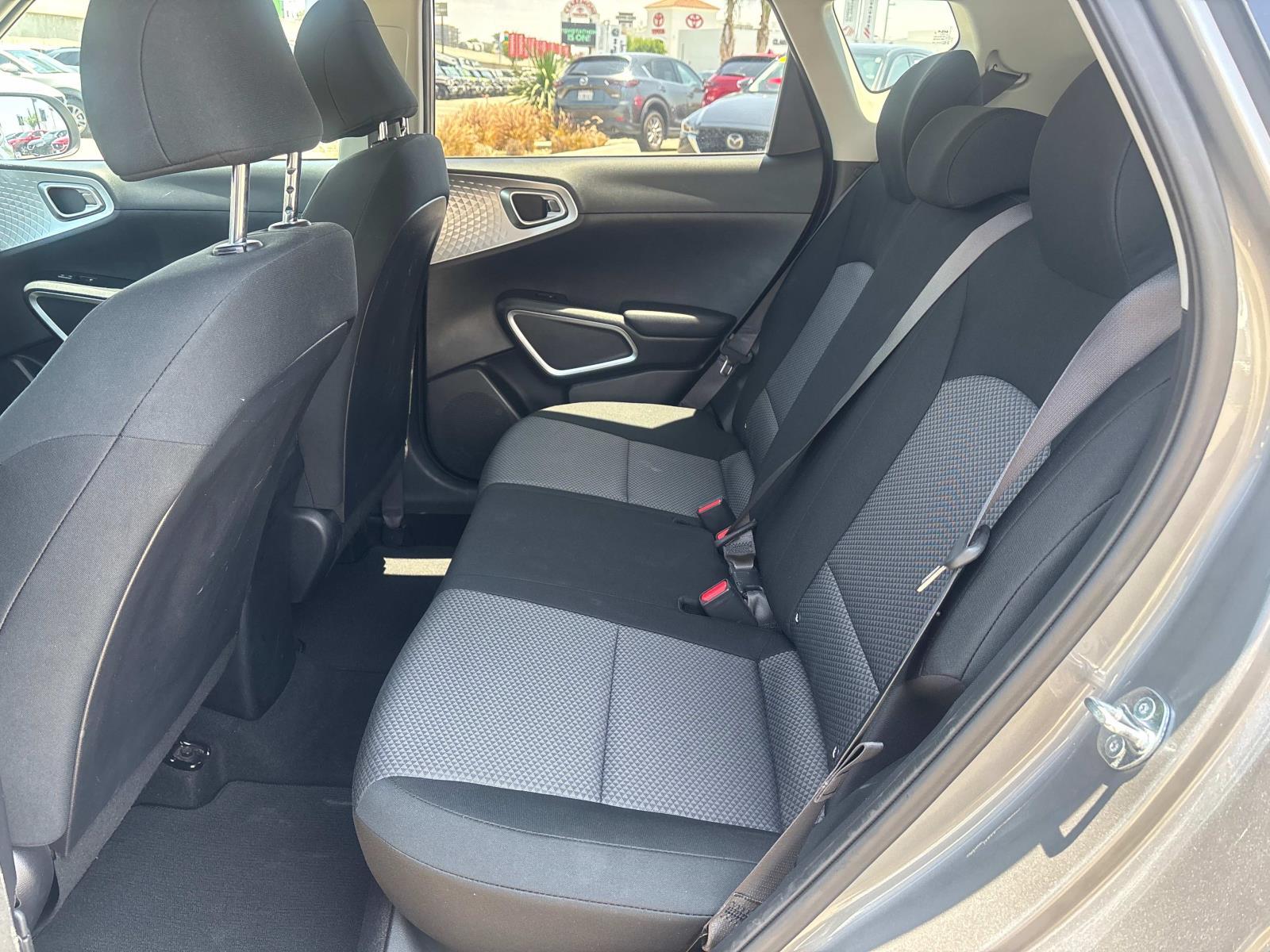 2023 Kia Soul LX photo 25