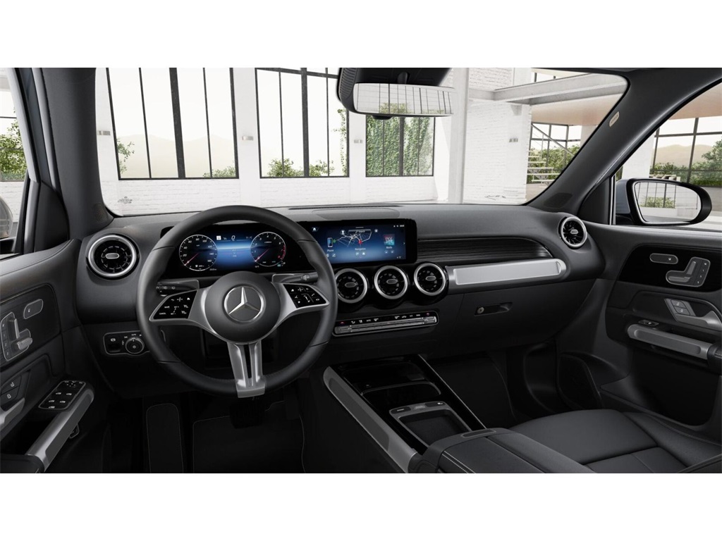 2026 Mercedes Benz GLB 250 photo 3