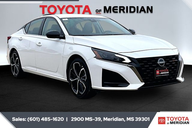 2024 Nissan Altima SR