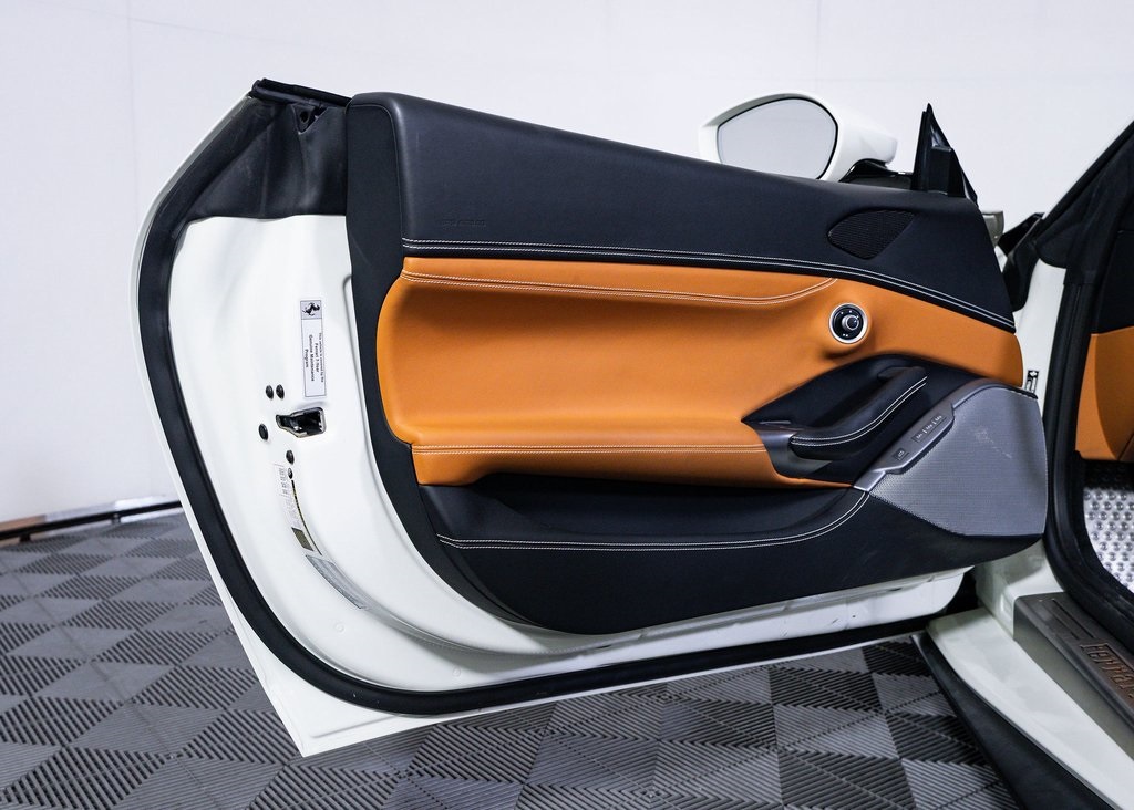 Certified Used 2020 Bianco Avus Ferrari Base image 18