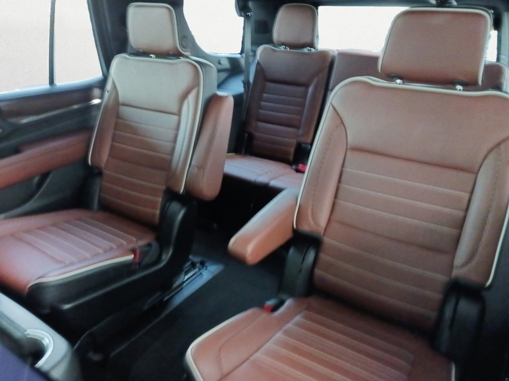 2024 Gmc Yukon Denali Ultimate photo 28