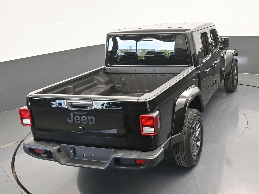 2025 Jeep Gladiator Sport S photo 41