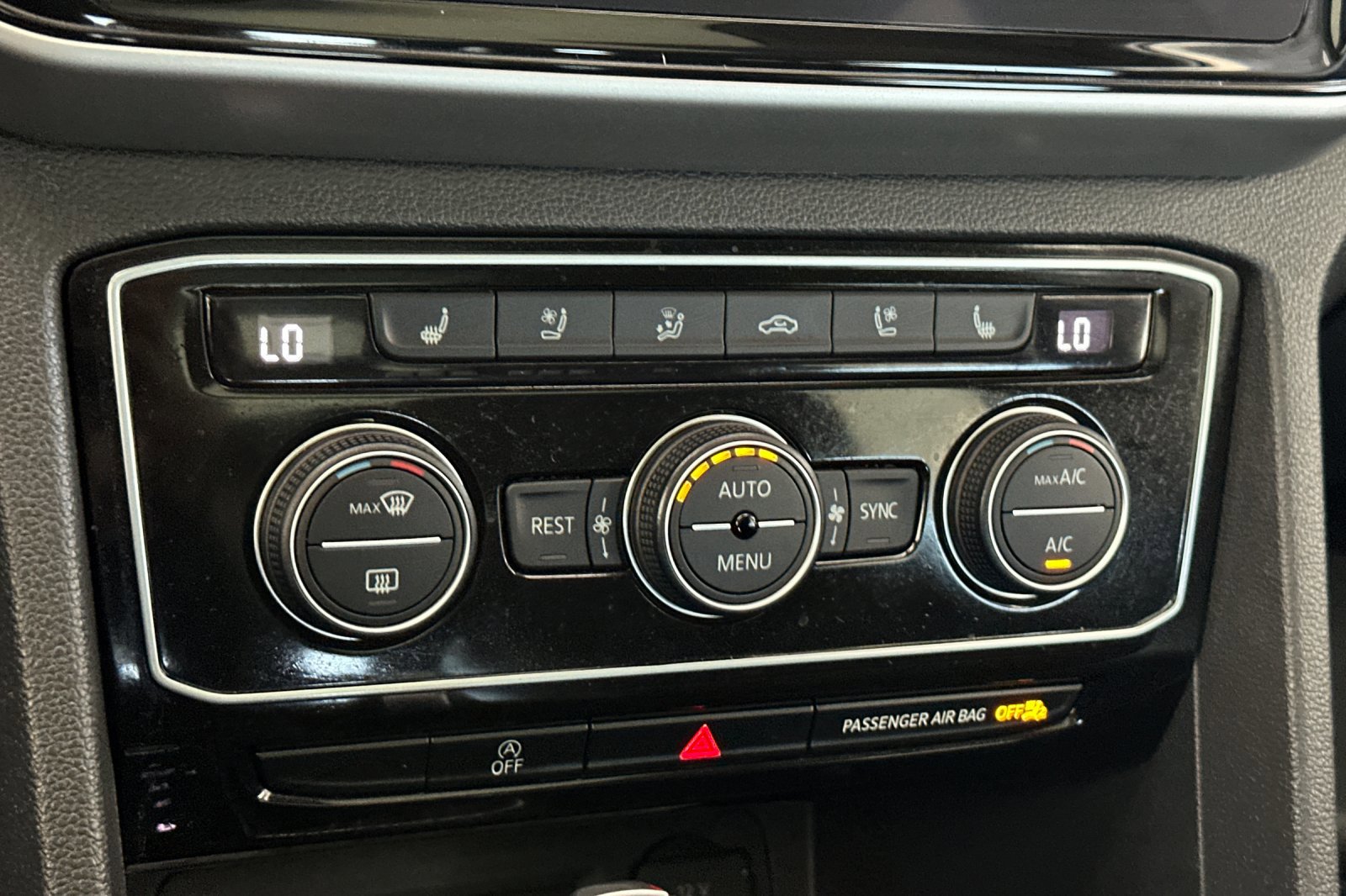 2021 Volkswagen Atlas SEL Premium photo 22