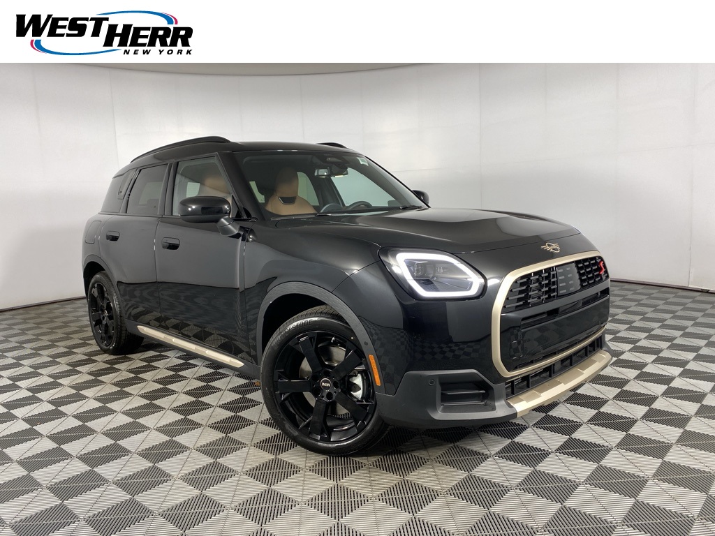 2026 MINI Countryman S's photo