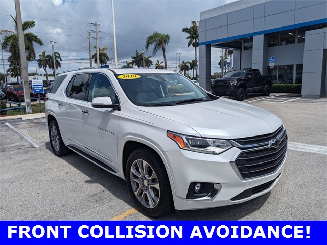 2018 Chevrolet Traverse Premier photo 2