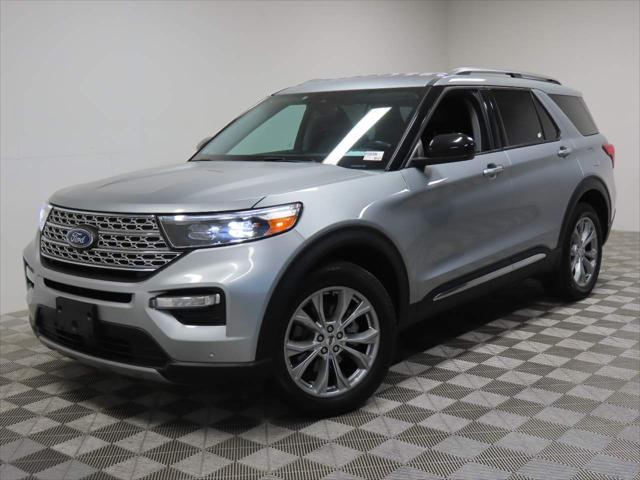 2024 Ford Explorer Limited's photo