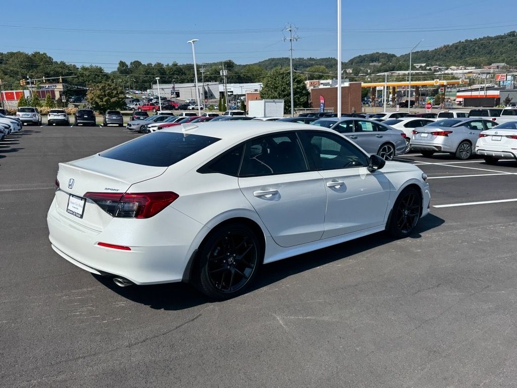2024 Honda Civic Sport photo 4
