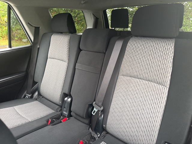 2017 Toyota 4Runner SR5 photo 17