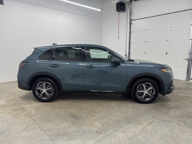 2025 Honda HR-V EX-L photo 3