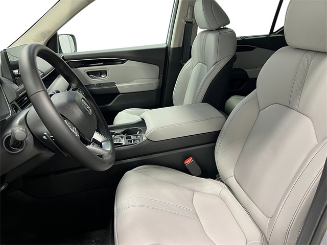 2025 Honda Pilot EX-L photo 12
