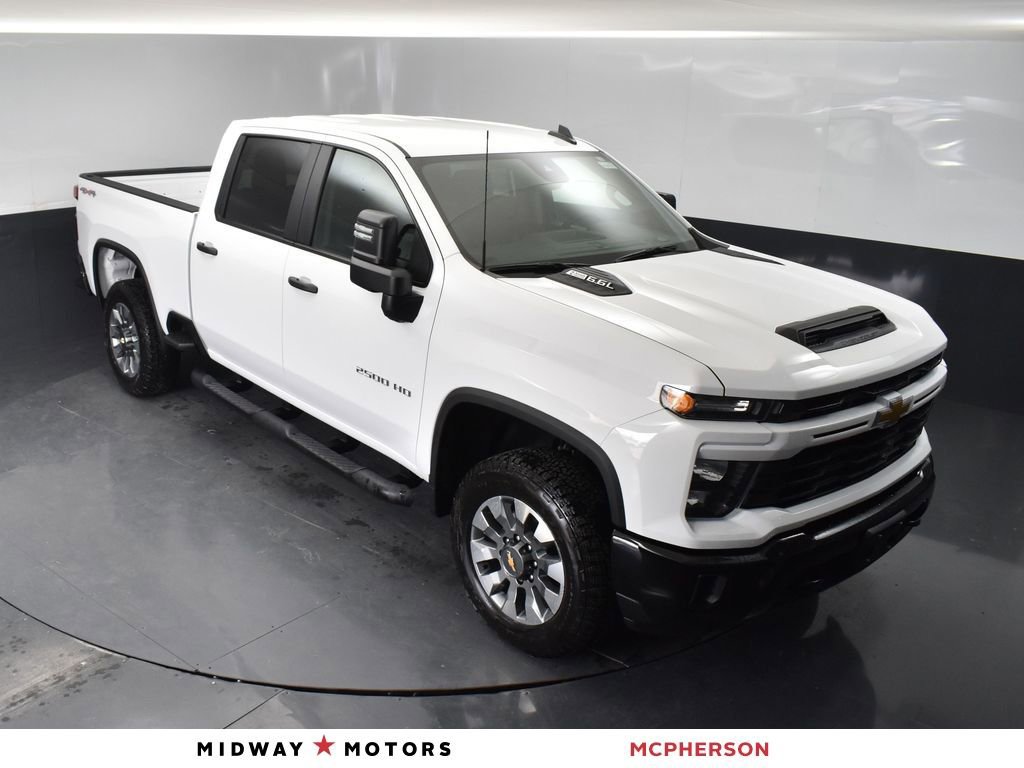 2026 Chevrolet Silverado 2500HD Custom's photo