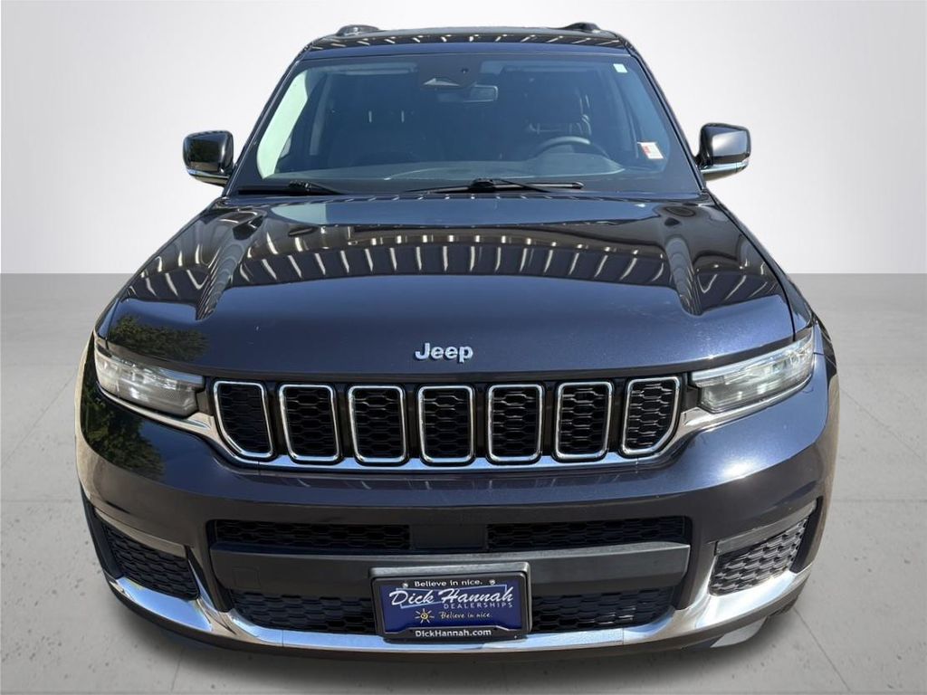2023 Jeep Grand Cherokee Limited photo 3