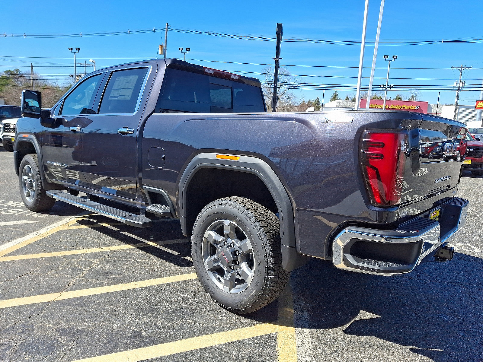 2025 Gmc Sierra 2500 HD SLT photo 3