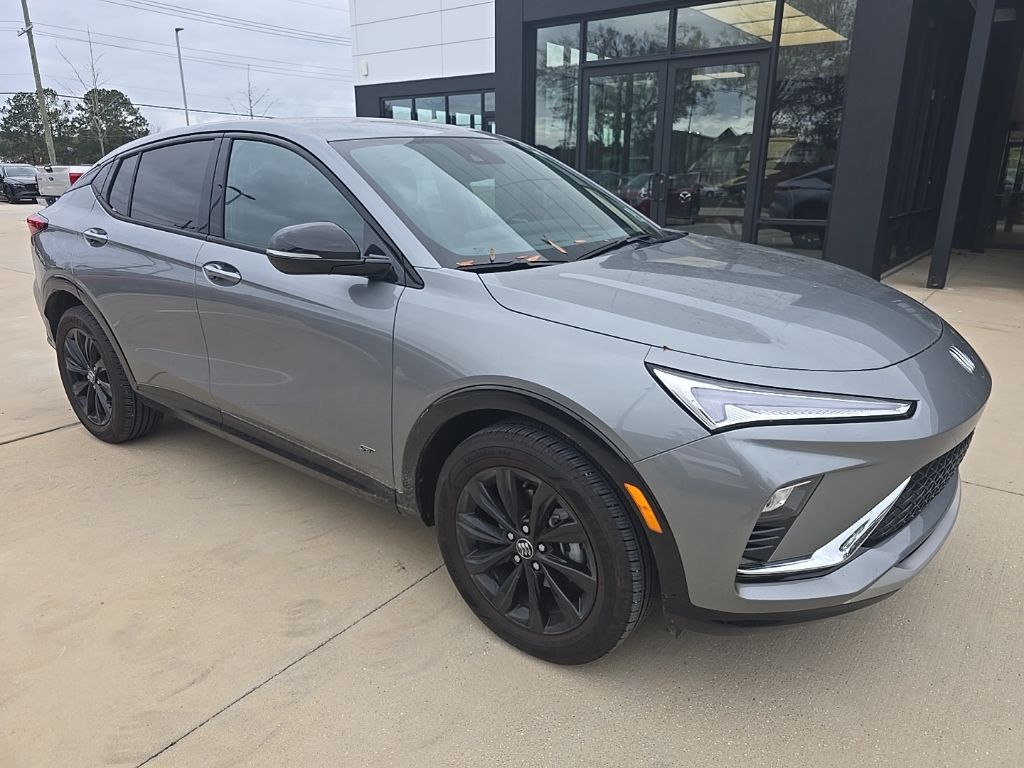 2025 Buick Envista Sport Touring's photo