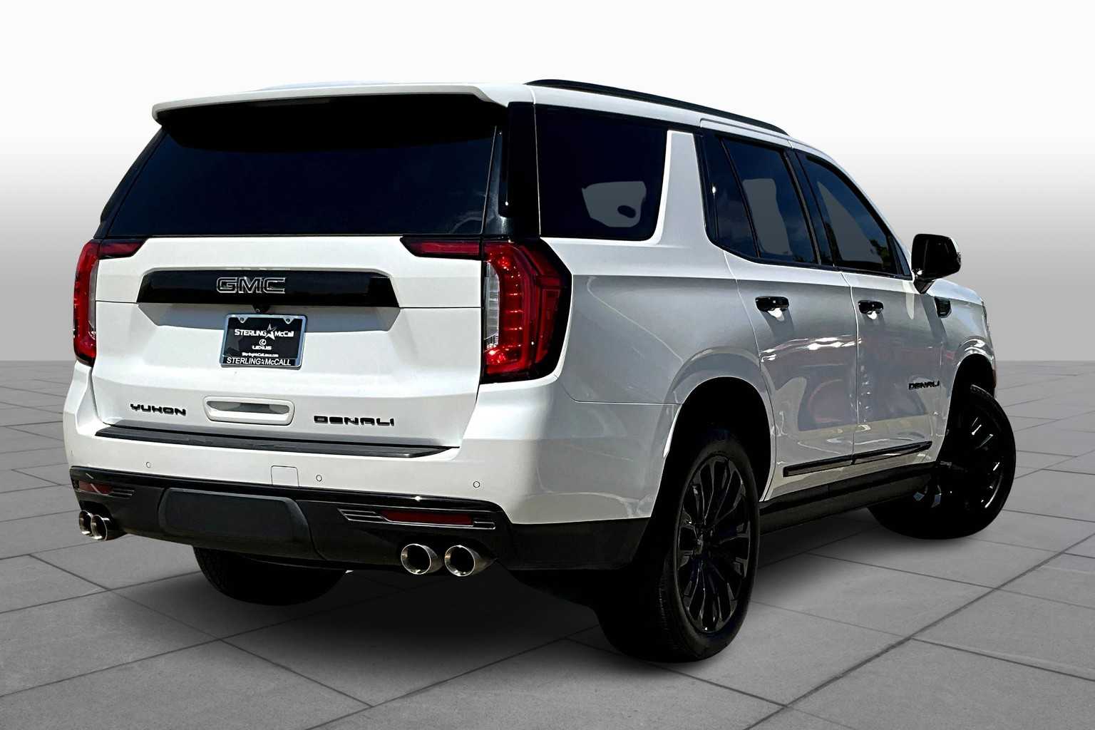2024 Gmc Yukon Denali photo 10