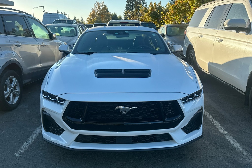 2025 Ford Mustang GT Premium photo 4